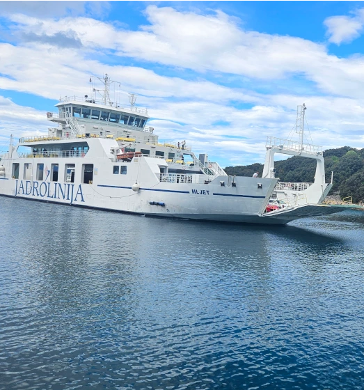 Trajektna luka Valbiska